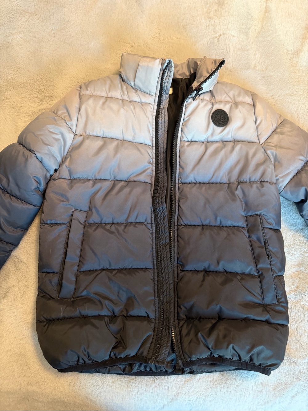 H&M Boys' Gray to Black Gradient Puffer Jacket